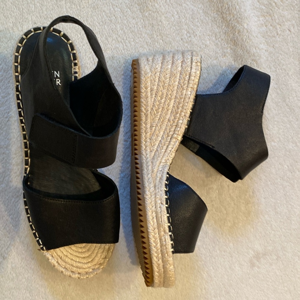 NWT Eileen Fisher Willow tumbled black leather wedge espadrille Sz 7.5 - Picture 4 of 12